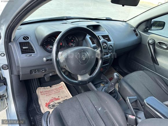 2004 MODEL 279 BİNDE DEĞİŞENSİZ TRAMERSİZ 1.4 RENAULT MEGANE.