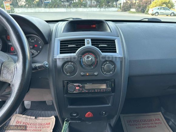 2004 MODEL 279 BİNDE DEĞİŞENSİZ TRAMERSİZ 1.4 RENAULT MEGANE.