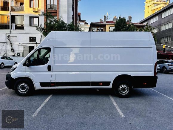 2022 ÇIKIŞLI 156 BİN KM DE ORJİNAL