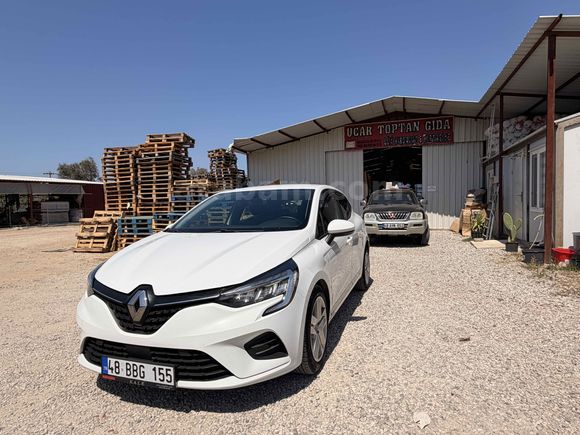 Galeriden Renault Clio 1.0 TCe Touch 2022 Model Muğla