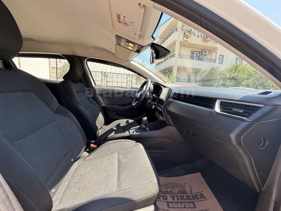Galeriden Renault Clio 1.0 TCe Touch 2022 Model Muğla