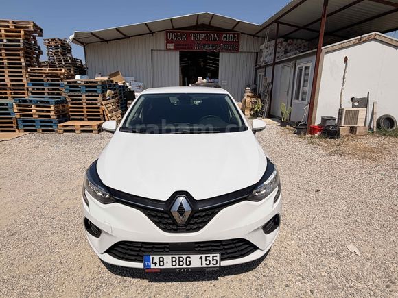 Galeriden Renault Clio 1.0 TCe Touch 2022 Model Muğla