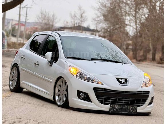Sahibinden Peugeot 207 1.4 HDi Active 2012 Model 