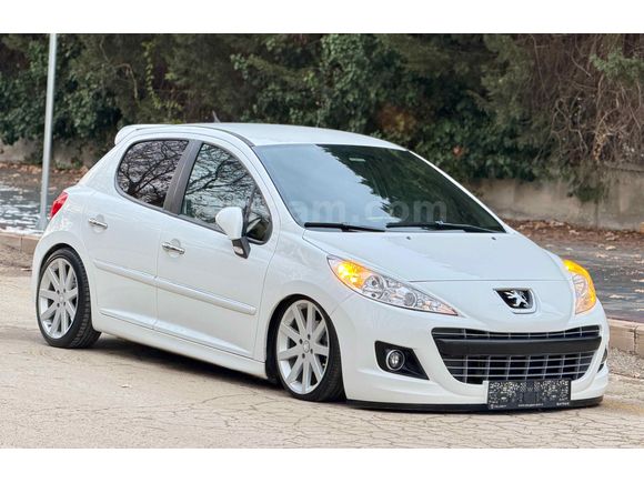 Sahibinden Peugeot 207 1.4 HDi Active 2012 Model 