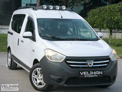 VELİHAN OTOMOTİV'DEN BAKIMLI DACIA DUSTER 1.5 dCİ ÇİFT SÜRGÜ