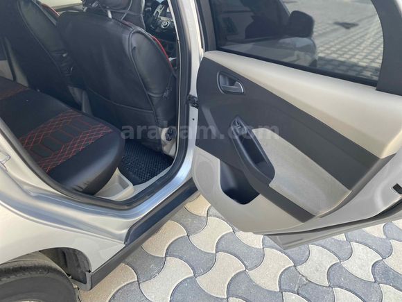 Galeriden Ford Focus 1.6 TDCi Trend X 2013 Model Van