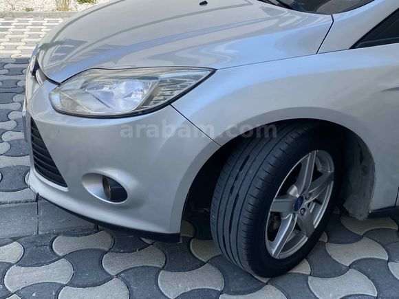 Galeriden Ford Focus 1.6 TDCi Trend X 2013 Model Van