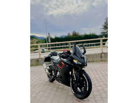 RKS SRK125-R 