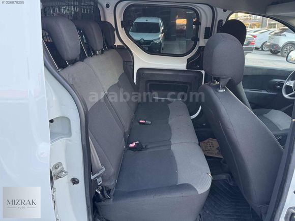 2021 MODEL DACİA DOKKER CAMLIVAN 5 KAPI