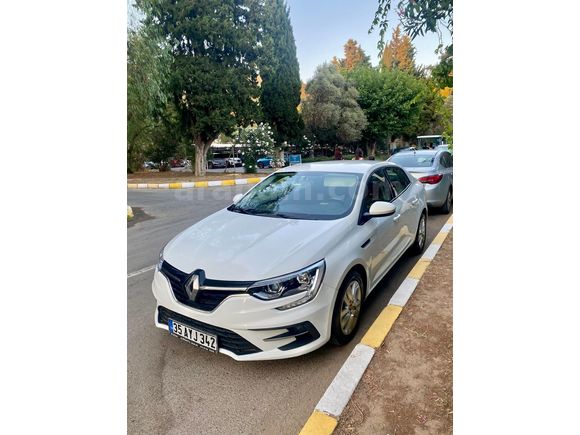 Sahibinden Renault Megane 1.3 TCe Joy 2021 Model