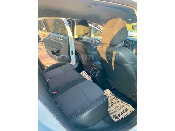 Sahibinden Renault Megane 1.3 TCe Joy 2021 Model