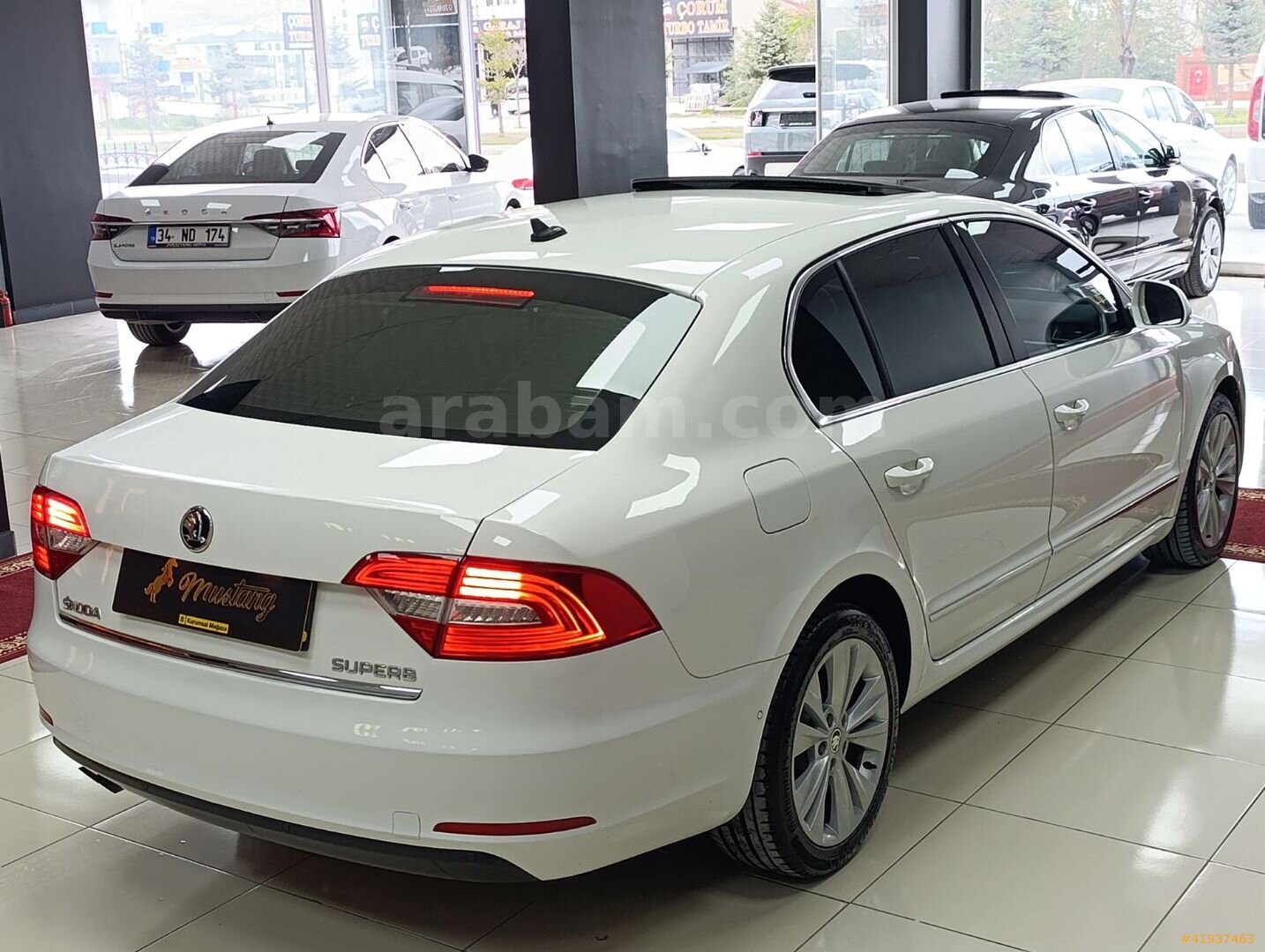 Galeriden Skoda SuperB 1.6 TDI Prestige 2014 Model Yozgat 213.000 km Beyaz 4