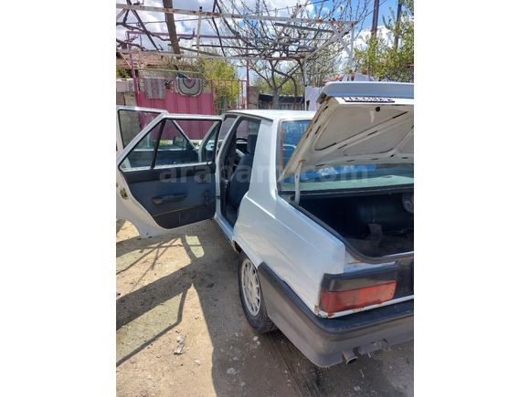 Sahibinden Renault R 9 1.4 Broadway GTE 1995 Model