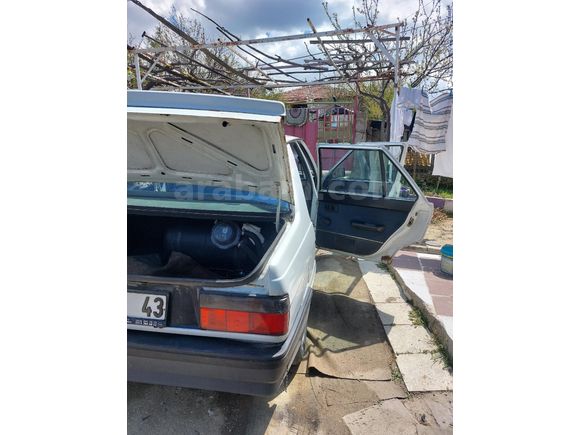 Sahibinden Renault R 9 1.4 Broadway GTE 1995 Model