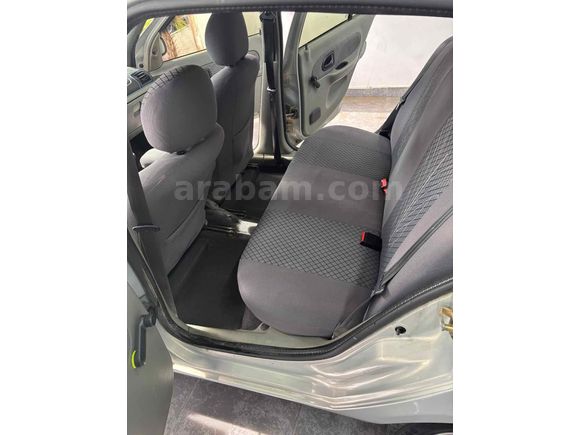 Sahibinden Renault Clio 1.4 Authentique 2005 Model 