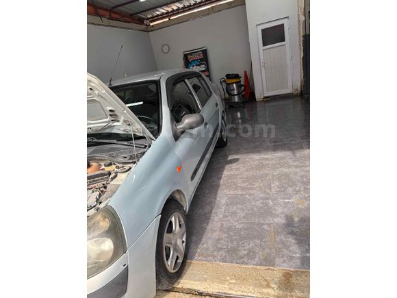 Sahibinden Renault Clio 1.4 Authentique 2005 Model 