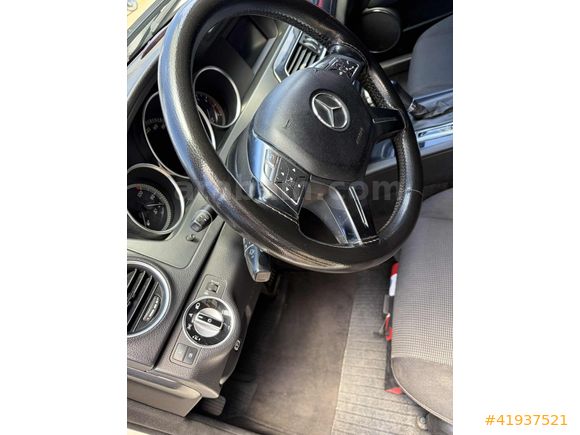 --MODA-- 2011 MODEL C-180 7G-Tronic 156 hp