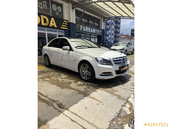 --MODA-- 2011 MODEL C-180 7G-Tronic 156 hp