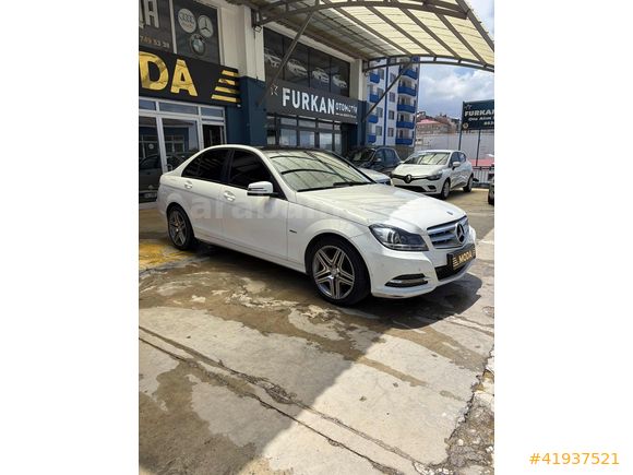 --MODA-- 2011 MODEL C-180 7G-Tronic 156 hp