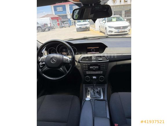 --MODA-- 2011 MODEL C-180 7G-Tronic 156 hp