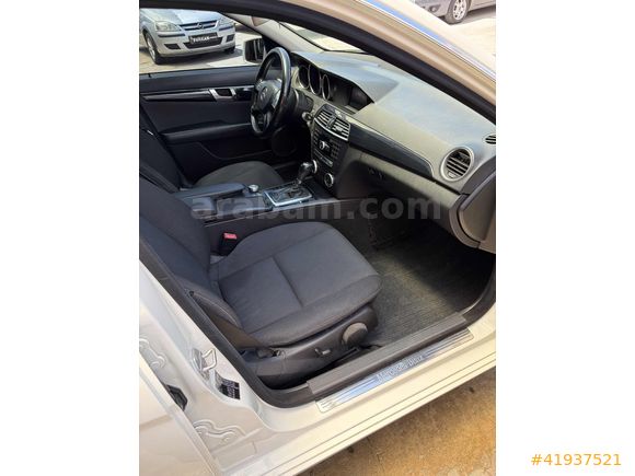 --MODA-- 2011 MODEL C-180 7G-Tronic 156 hp