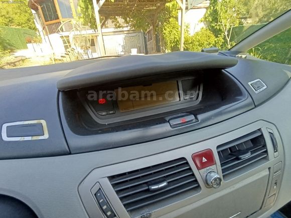 TEMİZ BAKİMLİ AİLE ARACİ