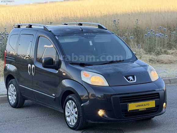 UZMAN AUTO DAN 2013 MODEL KM 190 BİN DE TEMİZ AİLE ARACI