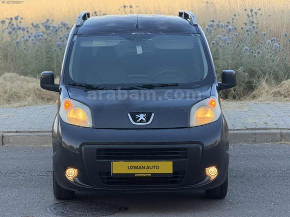 UZMAN AUTO DAN 2013 MODEL KM 190 BİN DE TEMİZ AİLE ARACI