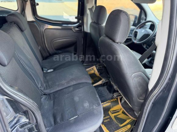 UZMAN AUTO DAN 2013 MODEL KM 190 BİN DE TEMİZ AİLE ARACI