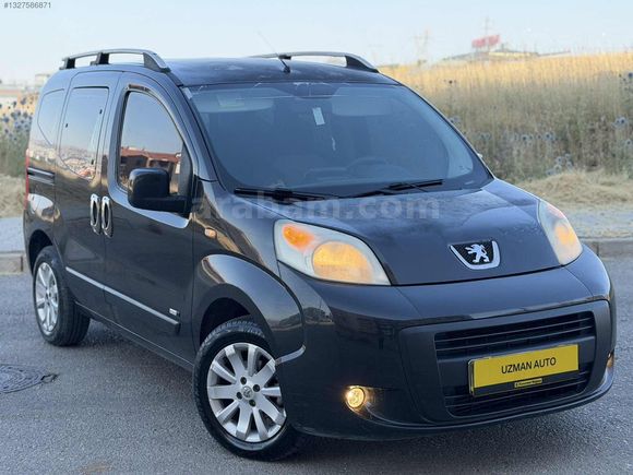 UZMAN AUTO DAN 2013 MODEL KM 190 BİN DE TEMİZ AİLE ARACI