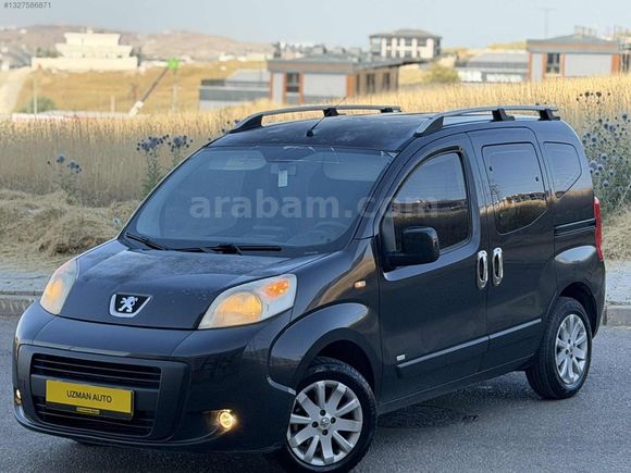 UZMAN AUTO DAN 2013 MODEL KM 190 BİN DE TEMİZ AİLE ARACI