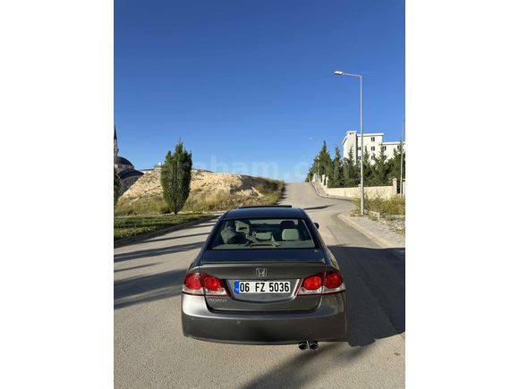 Sahibinden Honda Civic 1.6i VTEC Elegance 2011 Model 
