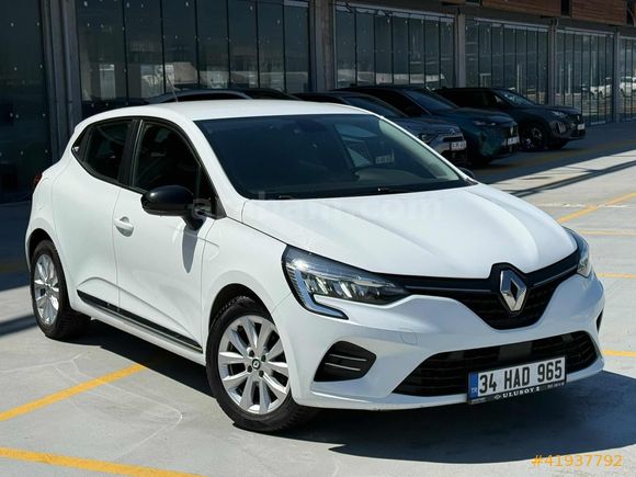2023_MODEL_RENAULT_CLİO_TOUCH_HATASIZ_BOYASIZ_DEĞİŞENSİZ