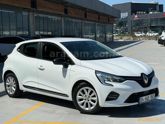 2023_MODEL_RENAULT_CLİO_TOUCH_HATASIZ_BOYASIZ_DEĞİŞENSİZ