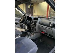 Sahibinden Renault Clio 1.4 RTA 2000 Model  223.000 km Gri (metalik)