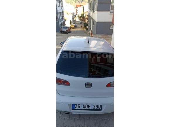 Sahibinden Seat Ibiza 1.4 Stella 2004 Model