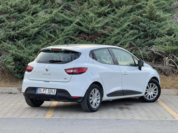 RENAULT CLİO 1.5 DCİ DEGİŞENSİZ DÜŞÜK KM TEMİZ ARAÇ