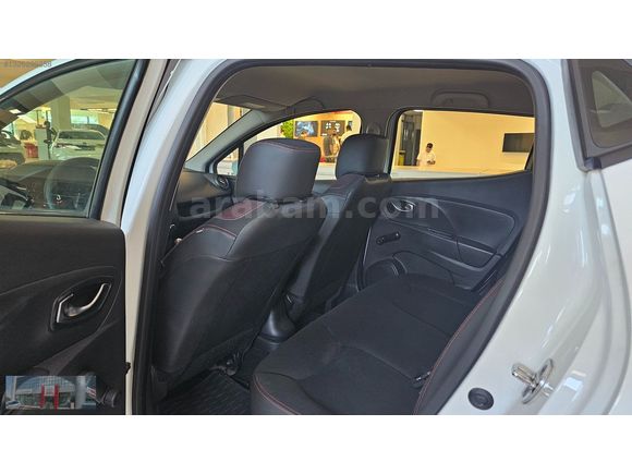 TOYOTA PLAZA TOKULLAR'DAN 2015 RENAULT CLİO JOY