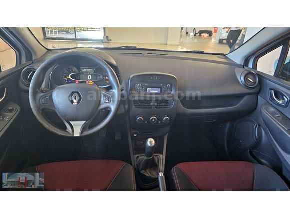 TOYOTA PLAZA TOKULLAR'DAN 2015 RENAULT CLİO JOY