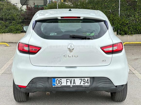 2015 MODEL 3,5 PARÇA BOYALI HATASIZ DEĞİŞENSİZ 175 BİN KM CLİO