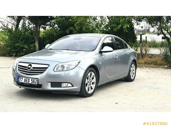 İLİMDAR DAN 117 BİN KM BOYASIZ DEĞİŞENSİZ İNSİGNA 1.6 115HP