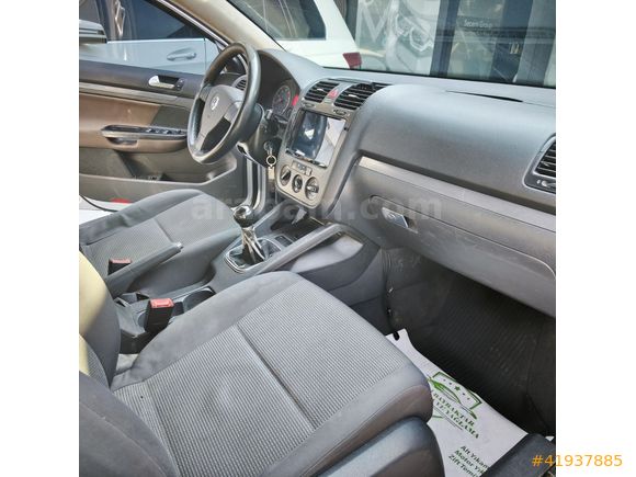 SCM MOTOR'DAN VOLKSWAGEN JETTA 1.6 102 HP MANUEL