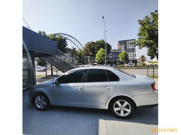 SCM MOTOR'DAN VOLKSWAGEN JETTA 1.6 102 HP MANUEL