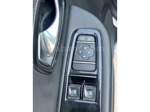 DÜŞÜK KM YENİ KASA BAKIMLI