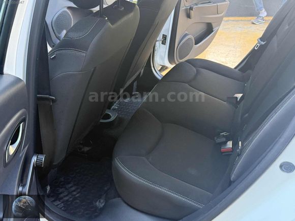 2019 RENAULT CLIO 1,5 DIZEL FULL SERVİS BAKIMLI KREDİ İMKANI