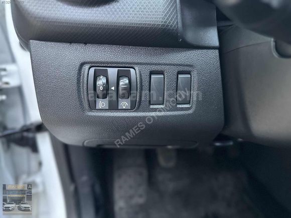 RAMES'TEN RENAULT CLİO 1.5 DCİ JOY