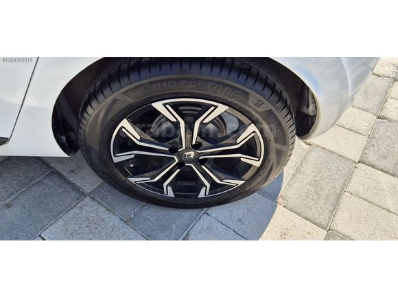 GALERİ ONUR 2019 CLİO HB DİZEL JOY TEMİZ 195.000 KM
