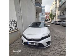 Sahibinden Honda Civic 1.5 i-VTEC Executive Plus 2022 Model  63.100 km Beyaz