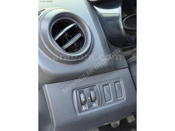 RENAULT CLİO 1.5 dCi JOY
