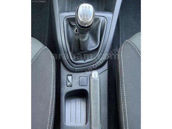 RENAULT CLİO 1.5 dCi JOY